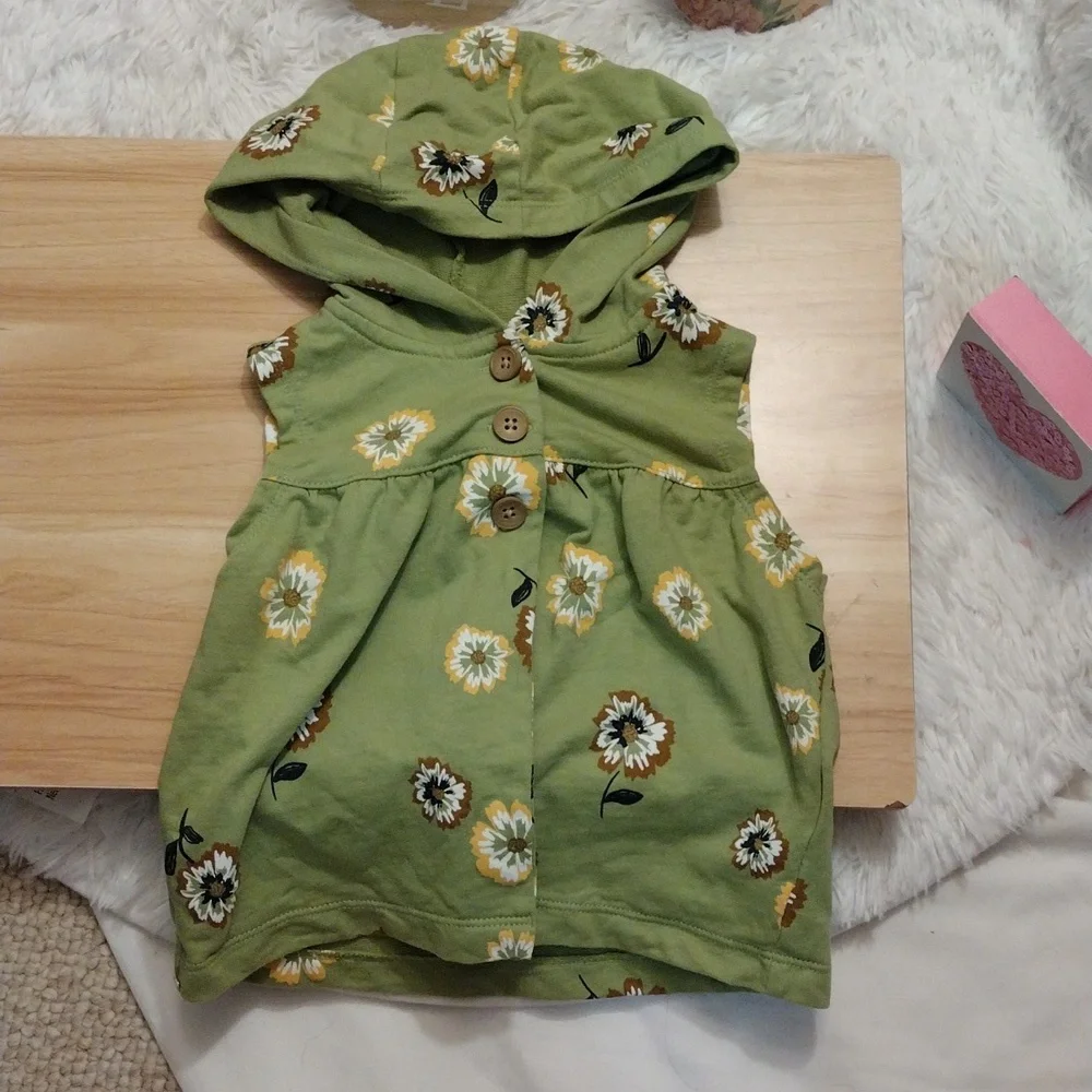 Carter's 24 months Green Floral Hooded Vest